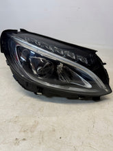 Laden Sie das Bild in den Galerie-Viewer, Frontscheinwerfer Mercedes-Benz W205 A2059067403 85122000 LED Rechts Headlight SCH9111173196ai
