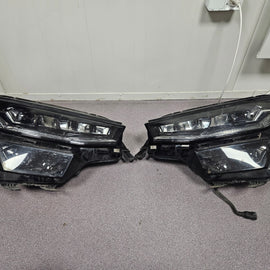Frontscheinwerfer Skoda Kodiaq LED Ein Satz Scheinwerfer Headlight SCH3698630050ki