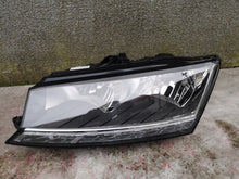 Laden Sie das Bild in den Galerie-Viewer, Frontscheinwerfer Skoda Fabia III 6V1941015D Links Scheinwerfer Headlight SCH1215800500rg