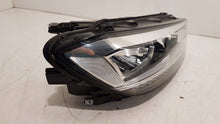 Laden Sie das Bild in den Galerie-Viewer, Frontscheinwerfer VW Touran 5TB941036B LED Rechts Scheinwerfer Headlight