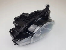 Laden Sie das Bild in den Galerie-Viewer, Frontscheinwerfer Land Rover Defender L8B2-13W030-FF L8B2-13W029-FF Ein Satz SCH3563976670cr