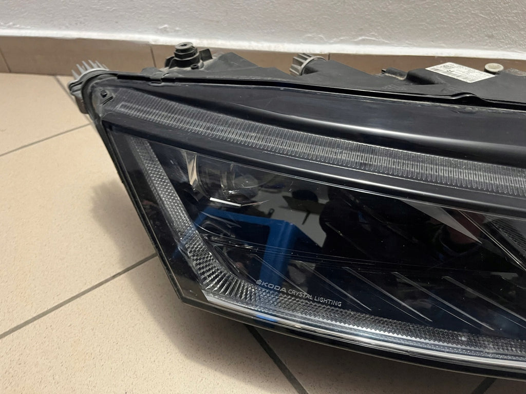Frontscheinwerfer Skoda Octavia IV 5E4941016A LED Rechts Scheinwerfer Headlight SCH2066398941ap