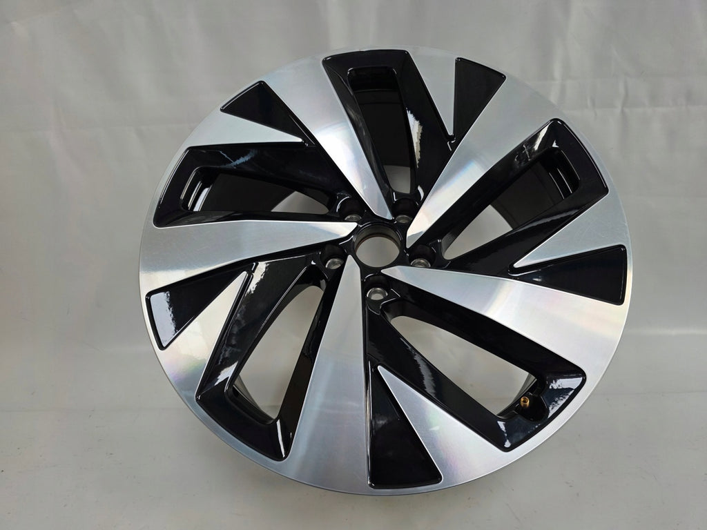 1x Alufelge 20 Zoll 9.0" 5x112 42ET Glanz Silber 11A601025 VW Id.5 Id.4 FEL3832190115sj