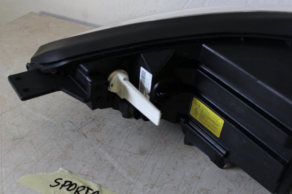 Frontscheinwerfer Kia Sportage Xenon Rechts Scheinwerfer Headlight SCH7741025268gv