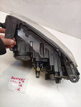 Laden Sie das Bild in den Galerie-Viewer, Frontscheinwerfer Dacia Duster 260101133R 676512162 Rechts Headlight SCH7077489552pc