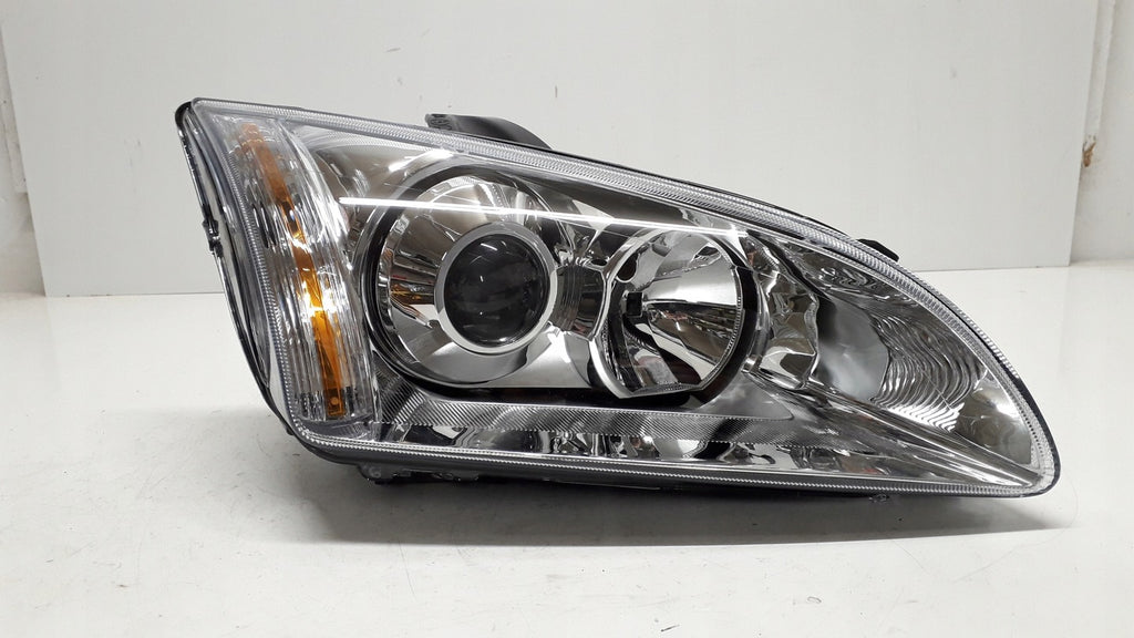 Frontscheinwerfer Ford Focus 4M51-13W099-EC Xenon Rechts Scheinwerfer Headlight