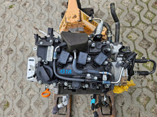 Laden Sie das Bild in den Galerie-Viewer, Motor Kia Stonic G3LF 1.0 GDI 120PS 88kW 20TKm 2023 Benzin Engine Unkomplett