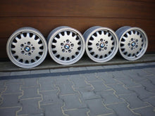 Laden Sie das Bild in den Galerie-Viewer, 4x Alufelge 15 Zoll 7.0" 5x120 BMW Rim Wheel FEL2113774197bj