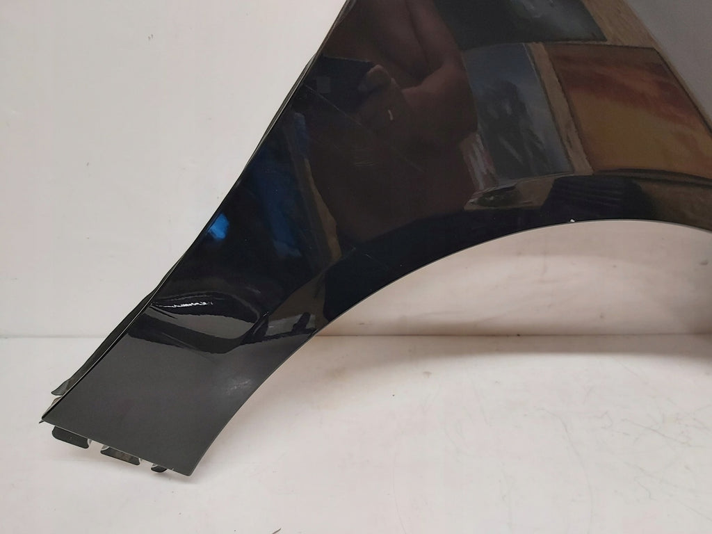 Kotflügel Mercedes-Benz W247 A2478811000 Vorne Rechts Zum Streichen