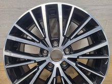 Laden Sie das Bild in den Galerie-Viewer, 1x Alufelge 17 Zoll 6.5" 5x112 52ET 5TA601025 VW Touran Rim Wheel FEL7508593075zc
