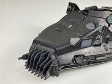Laden Sie das Bild in den Galerie-Viewer, Frontscheinwerfer Tesla 3 1077376-40-B LED Rechts Scheinwerfer Headlight