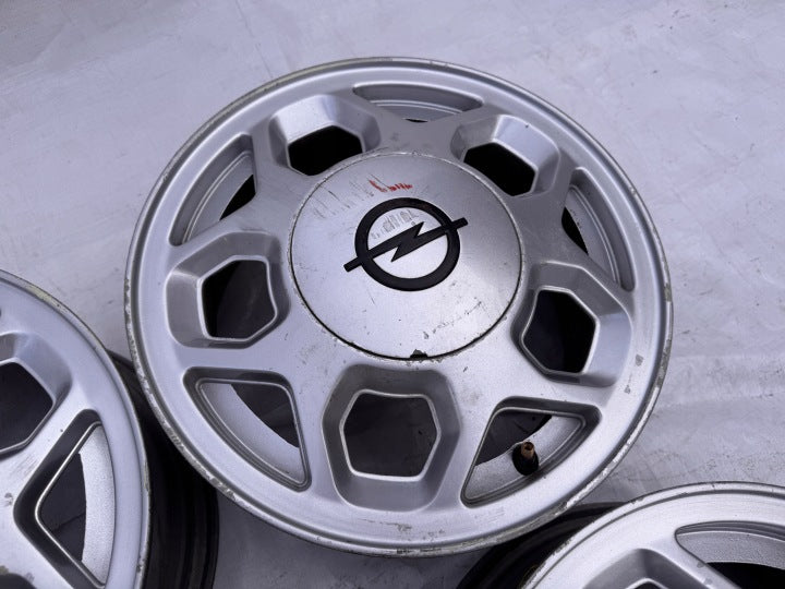 4x Alufelge 13 Zoll 5.5" 4x100 49ET Silber Opel Rim Wheel FEL3927171997ch