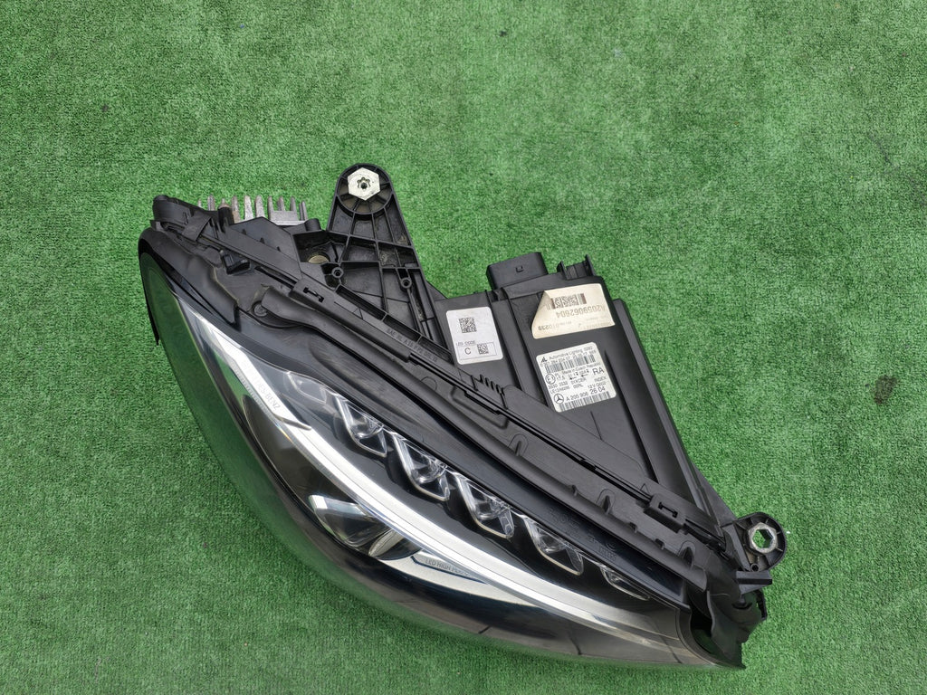 Frontscheinwerfer Mercedes-Benz W205 A2059062604 Full LED Rechts Headlight SCH6687974584rt