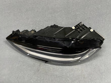 Laden Sie das Bild in den Galerie-Viewer, Frontscheinwerfer Audi A8 D5 4N0941033C LED Links Scheinwerfer Headlight SCH5250744477fw