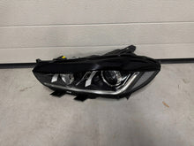 Laden Sie das Bild in den Galerie-Viewer, Frontscheinwerfer Jaguar Xe X760 GX7313W030BE Links Scheinwerfer Headlight SCH3746876162nt