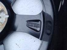 Laden Sie das Bild in den Galerie-Viewer, 1x Alufelge 17 Zoll 6.5" 5x100 50ET Glanz Schwarz 403005FA5A Nissan Micra I K14 FEL6148923544tv