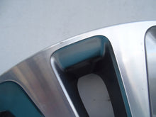 Load image into Gallery viewer, 1x Alufelge 18 Zoll 7.5" 5x120 51ET Glanz Silber 6856069 BMW X1 F48 Rim Wheel FEL3568636397jh