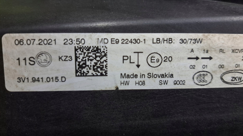 Frontscheinwerfer Skoda Superb III 3V1941015D Full LED Links Headlight