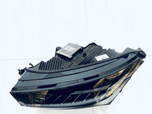 Laden Sie das Bild in den Galerie-Viewer, Frontscheinwerfer Skoda Enyaq 5LB941015A Full LED Links Scheinwerfer Headlight