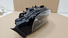Laden Sie das Bild in den Galerie-Viewer, Frontscheinwerfer BMW I3 7472186-02 Rechts Scheinwerfer Headlight