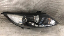 Laden Sie das Bild in den Galerie-Viewer, Frontscheinwerfer Kia Sportage Rechts Scheinwerfer Headlight SCH7311238280ns