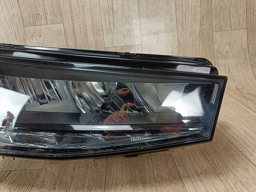 Frontscheinwerfer Skoda Fabia IV 6VB941016 Full LED Rechts Headlight SCH2977155215zw