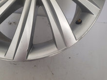 Laden Sie das Bild in den Galerie-Viewer, 1x Alufelge 18 Zoll 7.5&quot; 5x112 48ET Glanz Graphit 5E3601025J Mg Octavia 5e3