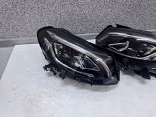 Laden Sie das Bild in den Galerie-Viewer, Frontscheinwerfer Mercedes-Benz W246 A2469065301 A2469066201 Ein Satz Headlight SCH4813639433ud