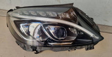 Laden Sie das Bild in den Galerie-Viewer, Frontscheinwerfer Mercedes-Benz W205 A2059063204 LED Rechts Headlight SCH6360389594iz