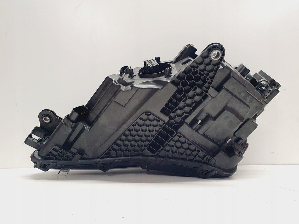 Frontscheinwerfer Skoda Superb III 3V1941016D LED Rechts Scheinwerfer Headlight