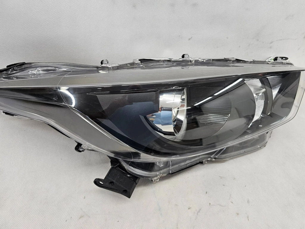 Frontscheinwerfer Toyota 4 Yaris SPP8543 Rechts Scheinwerfer Headlight