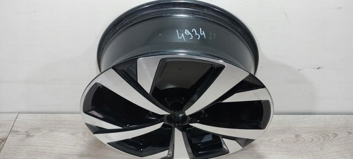 1x Alufelge 17 Zoll 6.5" 5x100 39ET 2G7601025B VW T-Cross Rim Wheel FEL1811984310tw