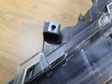 Load image into Gallery viewer, Frontscheinwerfer Toyota V LED Links Scheinwerfer Headlight SCH8730303193en