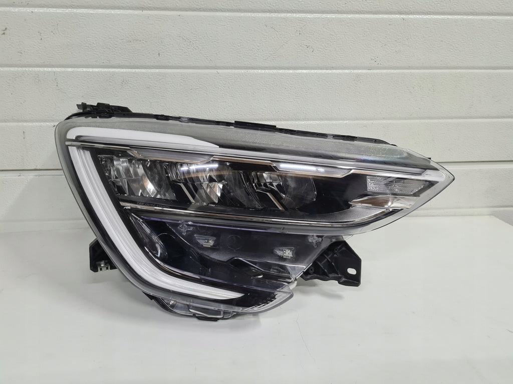 Frontscheinwerfer Renault Arkana 260102483R Full LED Rechts Headlight