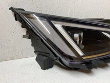 Laden Sie das Bild in den Galerie-Viewer, Frontscheinwerfer Hyundai Elantra 92102-F2 LED Rechts Scheinwerfer Headlight