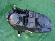 Laden Sie das Bild in den Galerie-Viewer, Frontscheinwerfer Mercedes-Benz X204 A2048207459 Xenon Links Headlight SCH1507881782vx