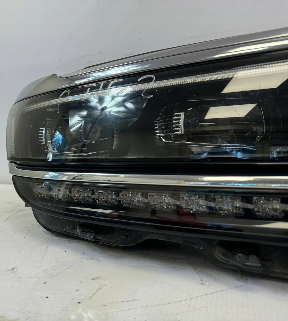 Frontscheinwerfer VW Tiguan 5NB941082A Ein Stück (Rechts oder Links) Headlight