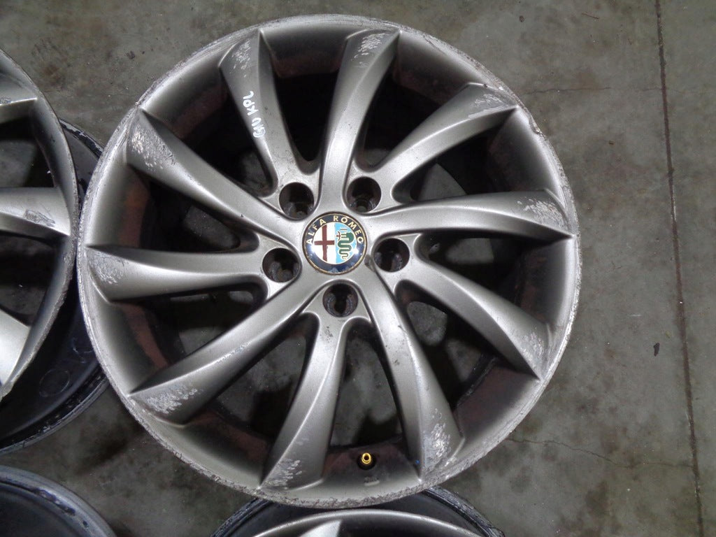 4x Alufelge 17 Zoll 7.5" 5x110 41ET Glanz Grau 156093271 Alfa Romeo Giulietta FEL8700192446vb