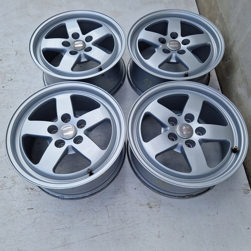 4x Alufelge 16 Zoll 7.0" 5x112 35ET 8W0601025 Audi Ateca Altea Rim Wheel