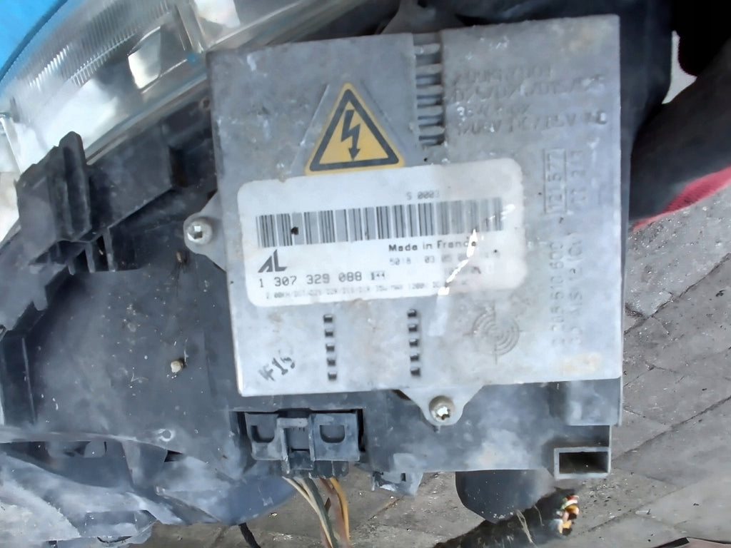 Frontscheinwerfer Mercedes-Benz W169 A1698201261 Bi-Xenon Rechts Headlight SCH8437963514wy