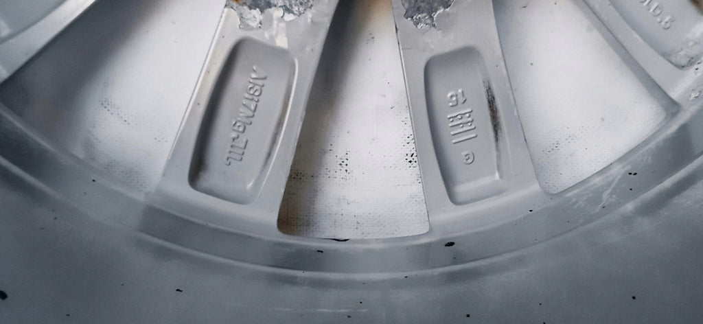 1x Alufelge 17 Zoll 7.0" 5x112 40ET Glanz Silber 3G0601025D VW Passat B8 FEL6042342412pq