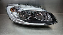 Load image into Gallery viewer, Frontscheinwerfer Volvo Xc60 89908021 Rechts Scheinwerfer Headlight SCH2022358632eh