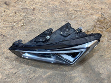 Laden Sie das Bild in den Galerie-Viewer, Frontscheinwerfer Seat Leon 5FB941007F S2505A054 Full LED Links Headlight
