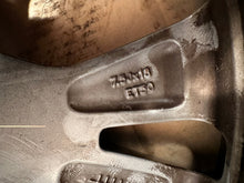 Laden Sie das Bild in den Galerie-Viewer, 1x Alufelge 18 Zoll 7.5&quot; 5x108 50ET LV4C-N2B Ford Kuga Rim Wheel