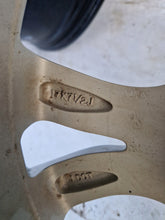 Laden Sie das Bild in den Galerie-Viewer, 1x Alufelge 17 Zoll 7.5&quot; 6x139.7 38ET 456789 Mitsubishi Pajero Rim Wheel