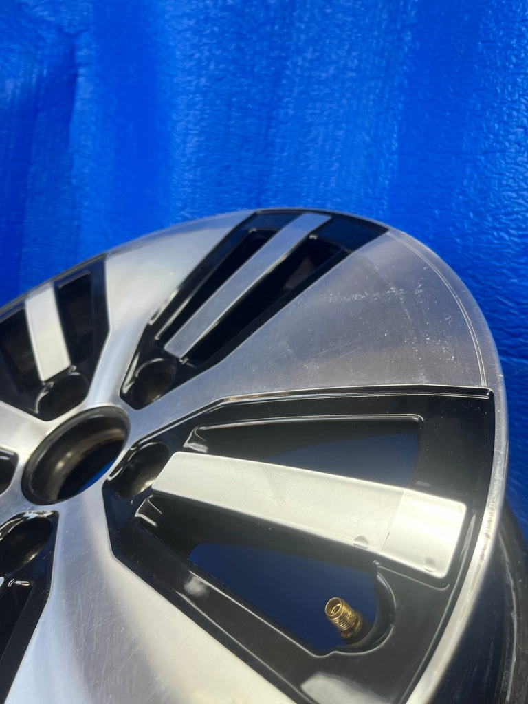 1x Alufelge 16 Zoll 6.5" 5x112 46ET Silber 5GE601025 VW Golf VII I Rim Wheel FEL1582747672af