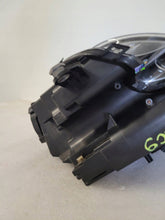 Laden Sie das Bild in den Galerie-Viewer, Frontscheinwerfer Mini R57 R55 R56 R59 R58 100030-00 Links Headlight SCH8261116288ev