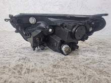 Laden Sie das Bild in den Galerie-Viewer, Frontscheinwerfer Toyota Rav 4 IV MKE177 Rechts Scheinwerfer Headlight SCH7649555392ta