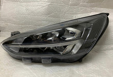 Laden Sie das Bild in den Galerie-Viewer, Frontscheinwerfer Ford Focus MX7B-13E015-EB LED Links Scheinwerfer Headlight