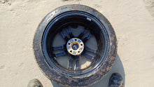 Load image into Gallery viewer, 1x Alufelge 17 Zoll 7.5" 5x112 45ET R3-H1-7517 Seat Leon Rim Wheel FEL5597713565am